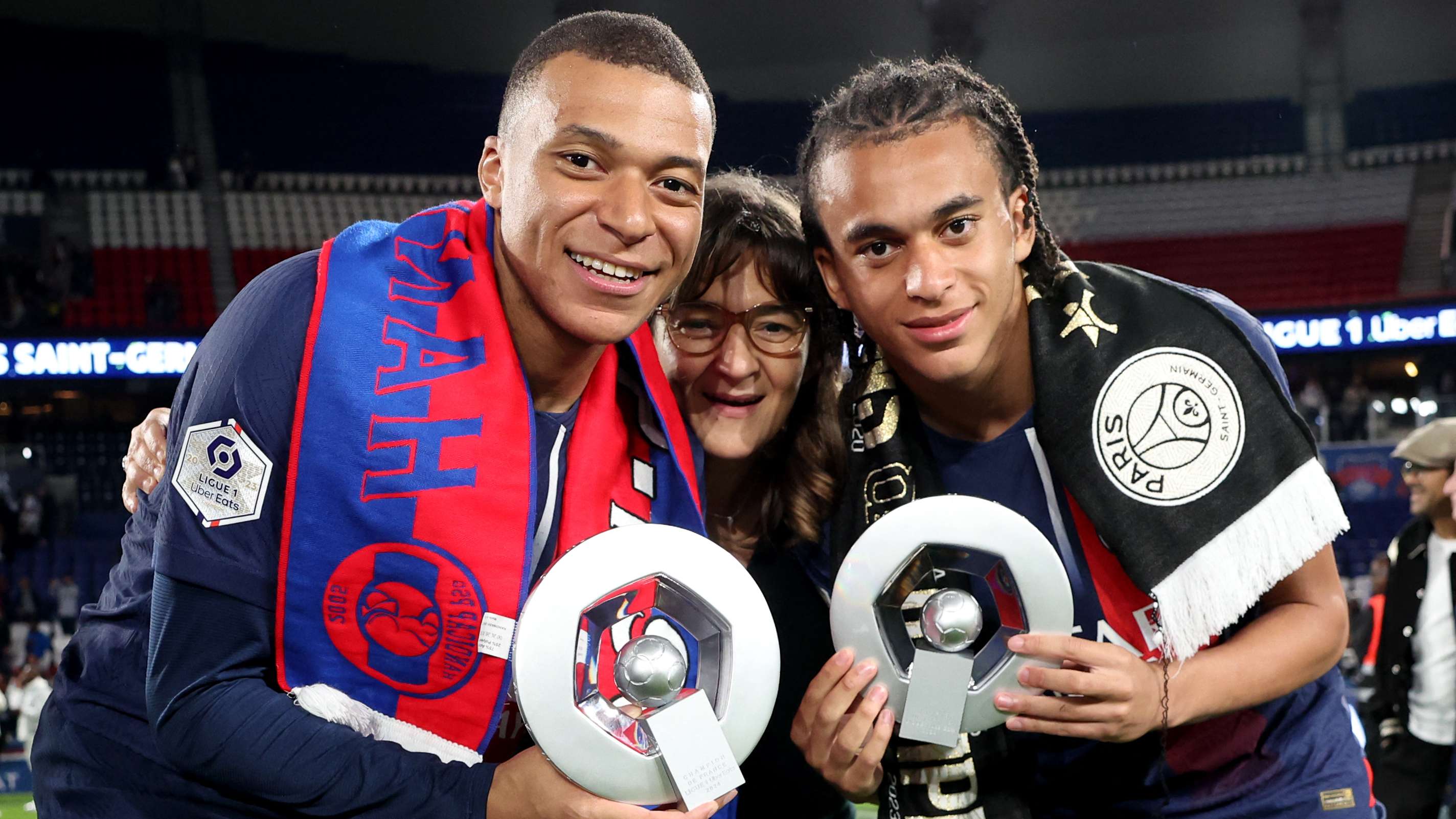 尔职业生涯 尔职业生涯