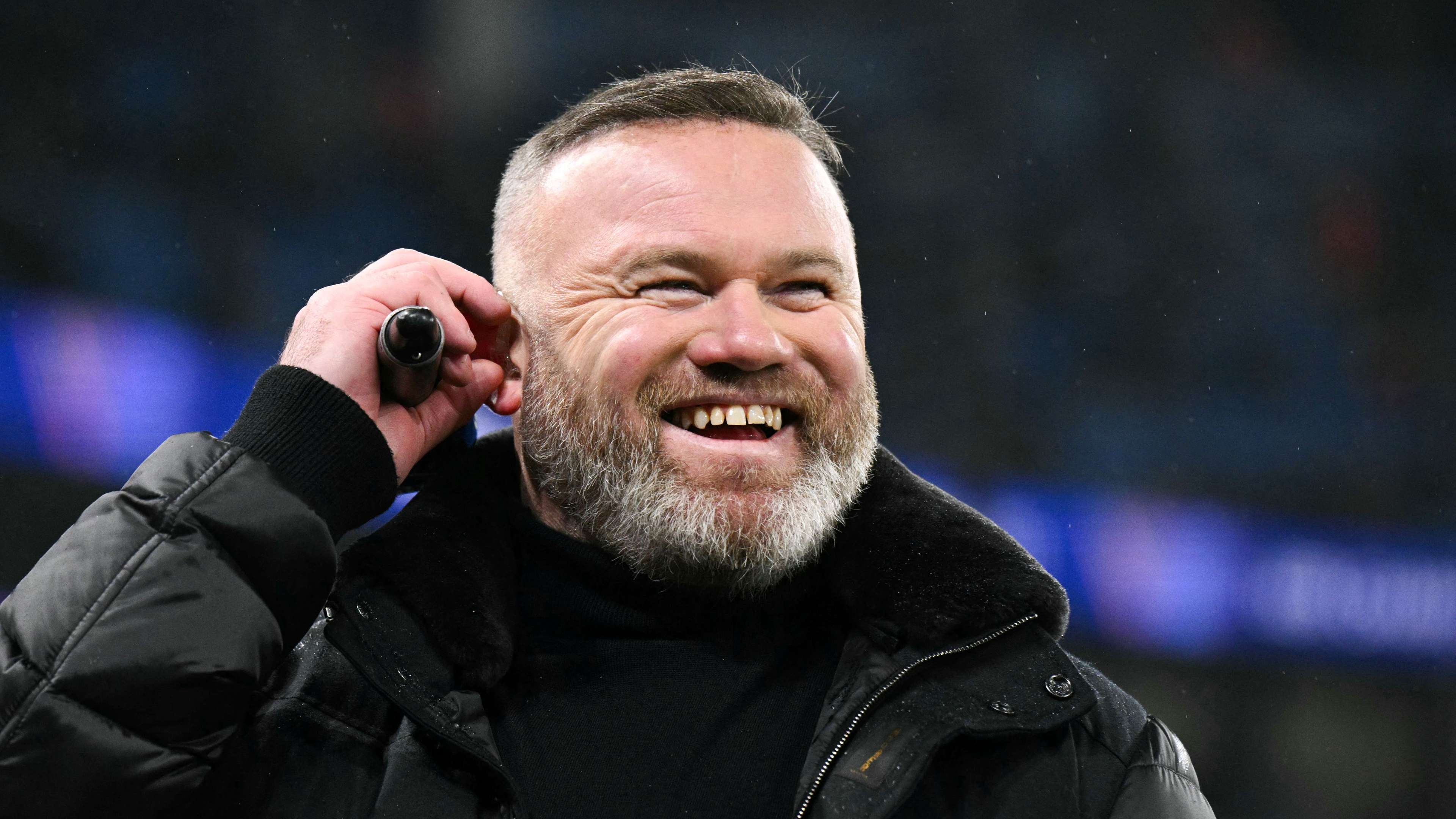 他接到队友 他接到队友